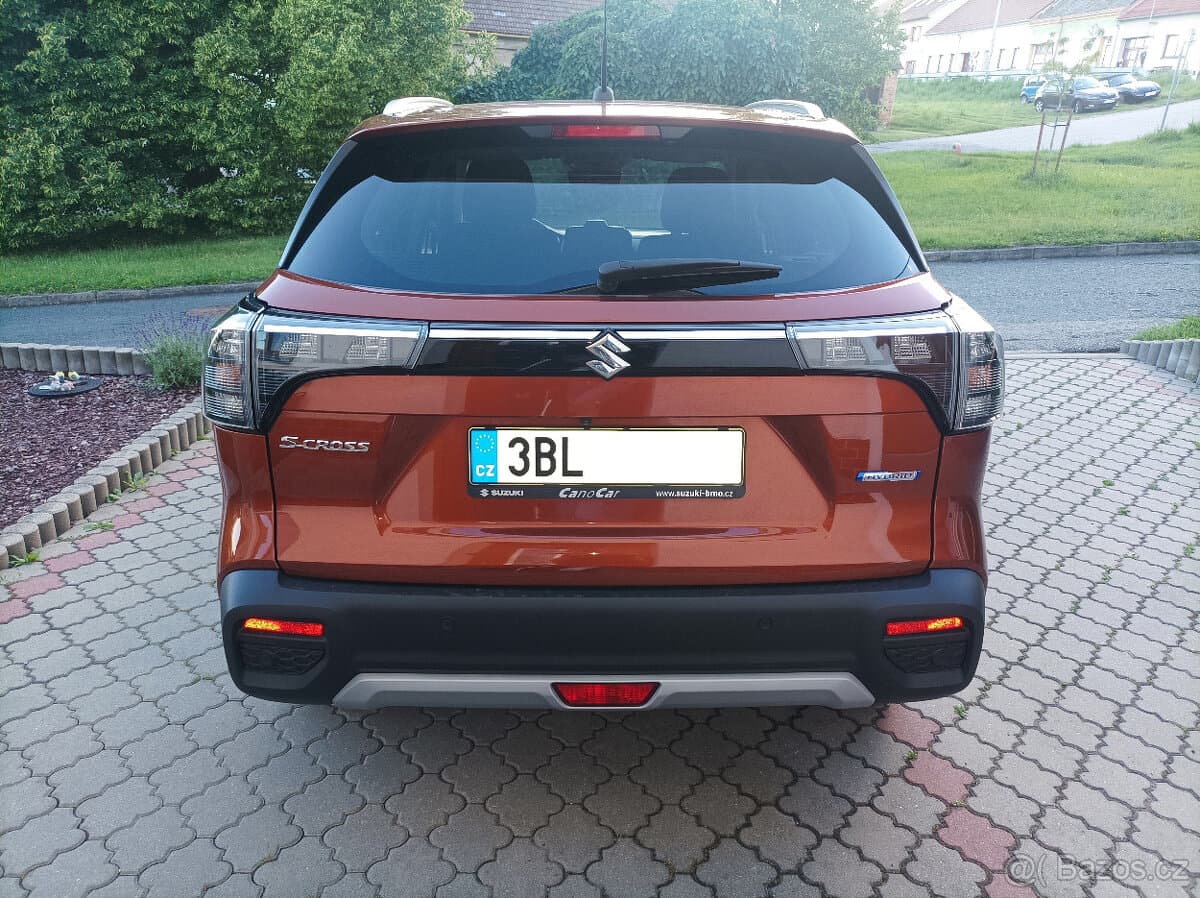 2025 Suzuki S-CROSS - 4