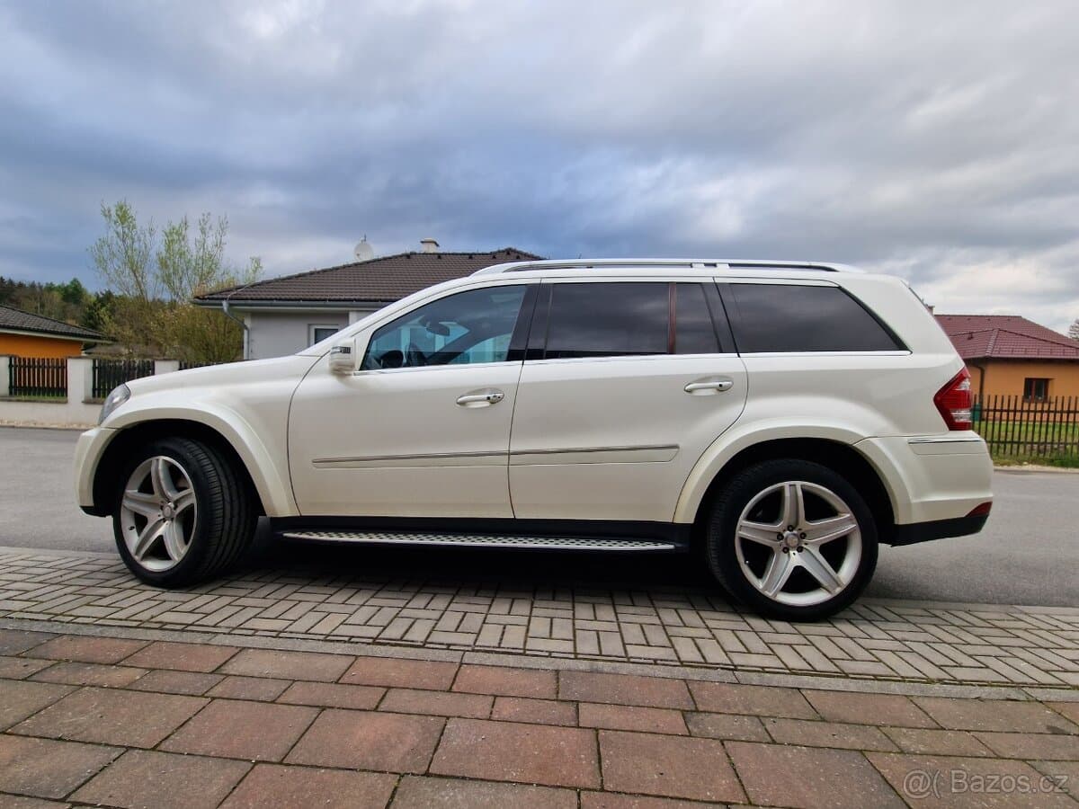 Mercedes-Benz GL - 4