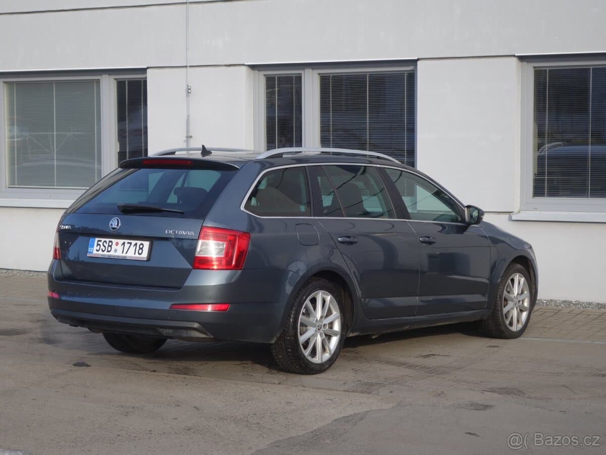 Škoda OCTAVIA - 4