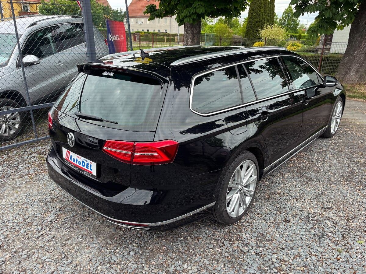 2018 Volkswagen PASSAT - 4