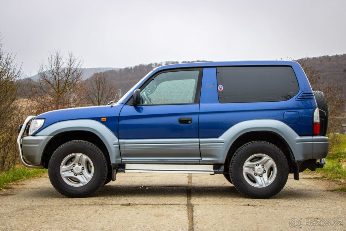 2000 Toyota LAND CRUISER - 4