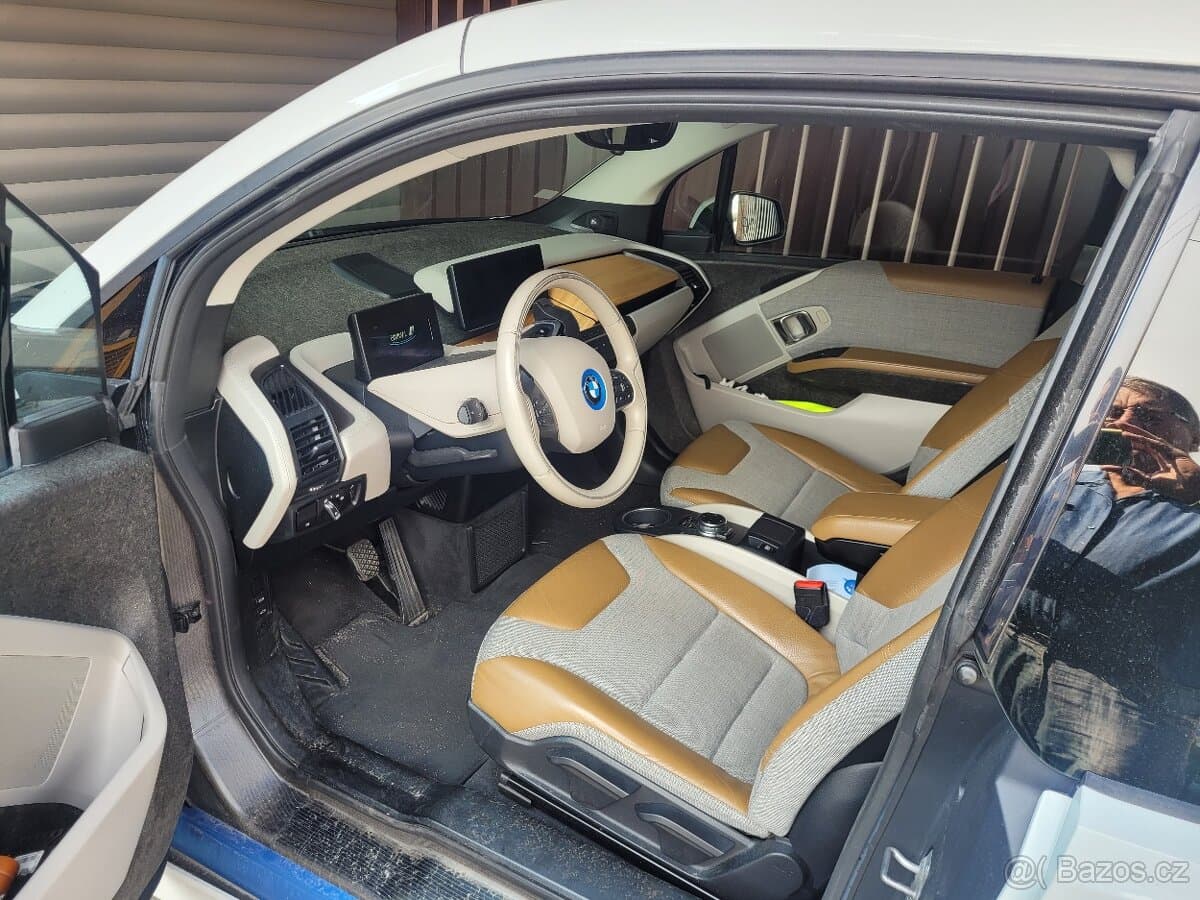 2014 BMW i3 - 4