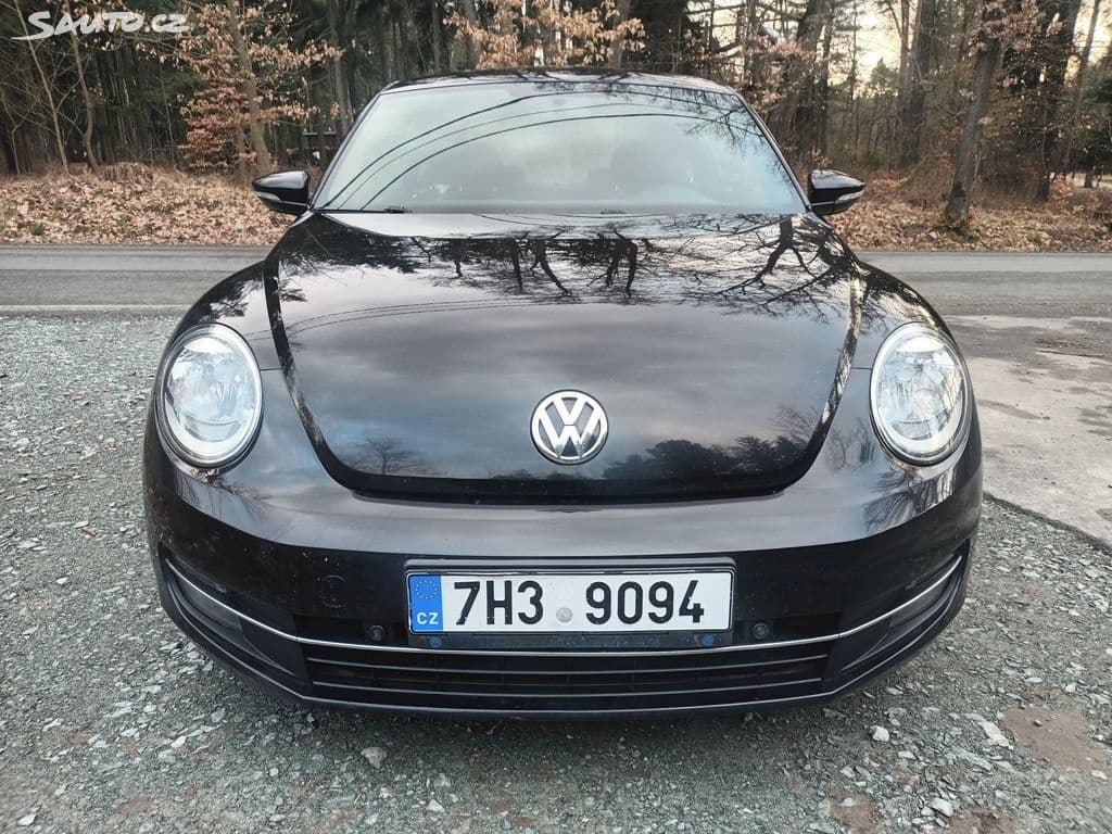 2013 Volkswagen BEETLE - 4