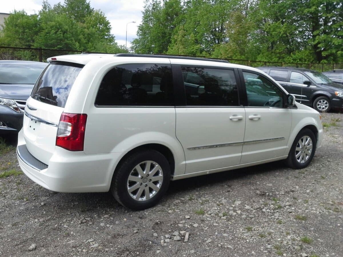 2013 Chrysler OSTATNÍ - 4