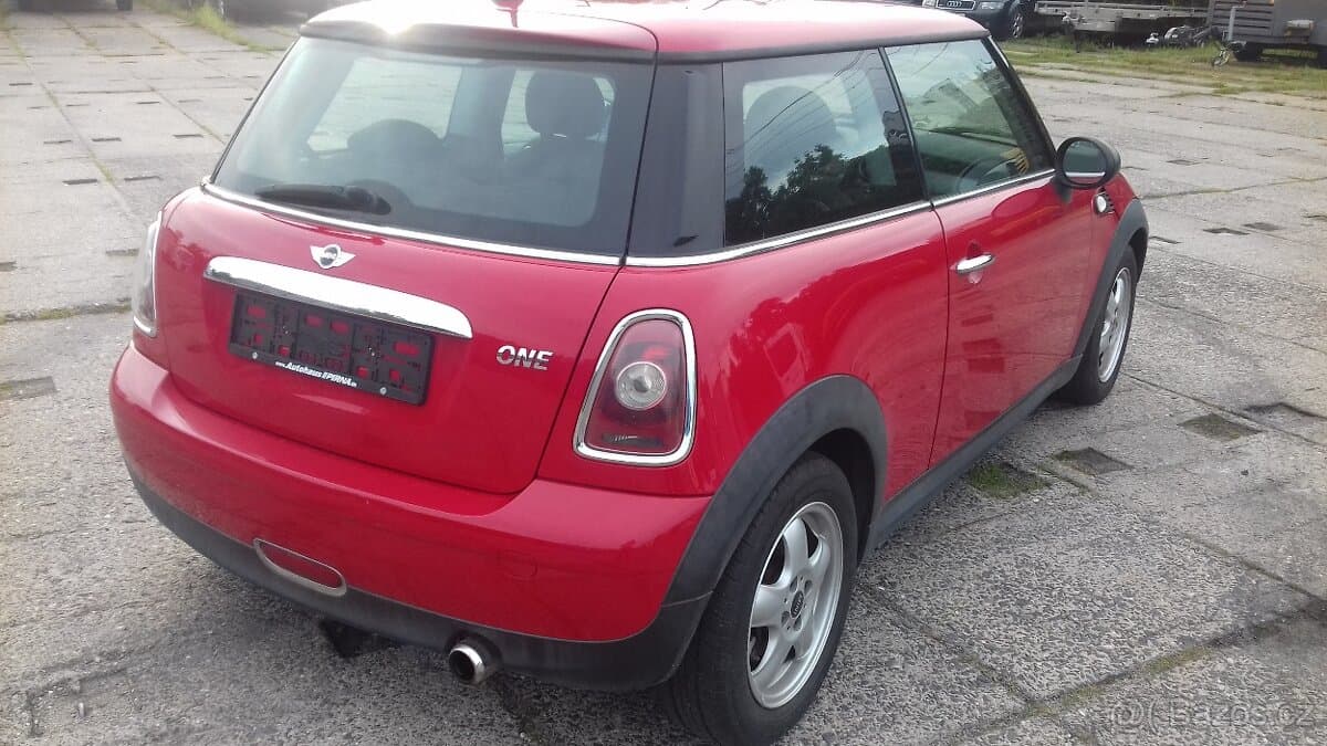 2010 Mini COOPER - 4