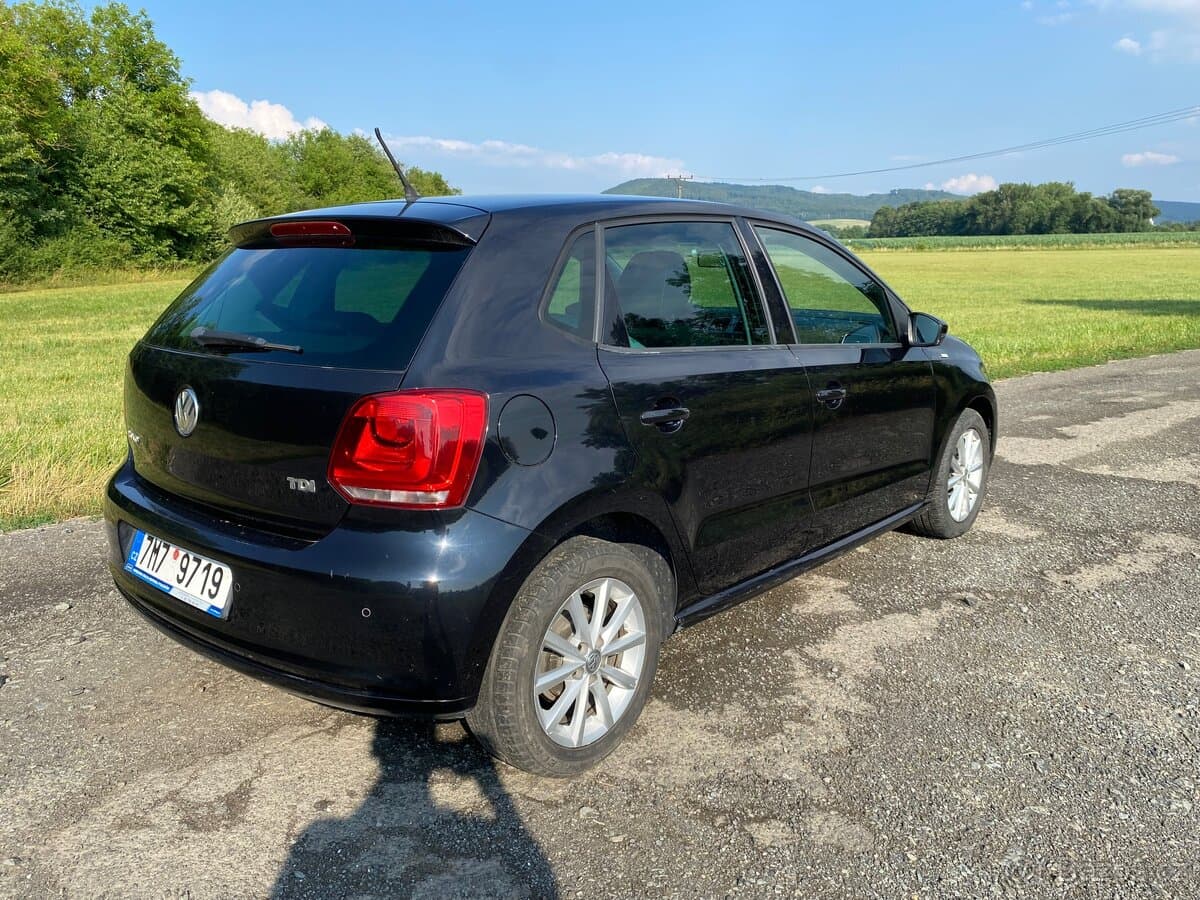 2012 Volkswagen POLO - 4