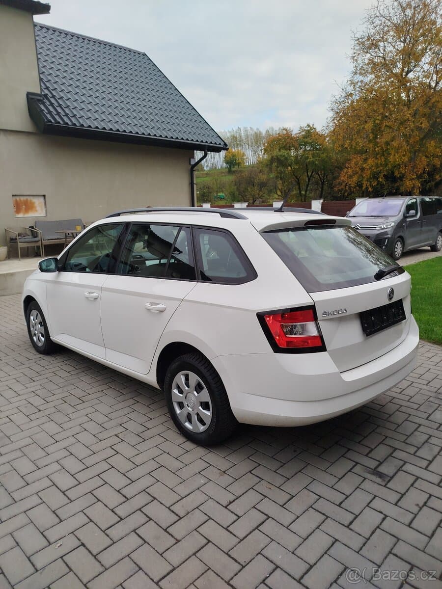 2015 Škoda FABIA - 4