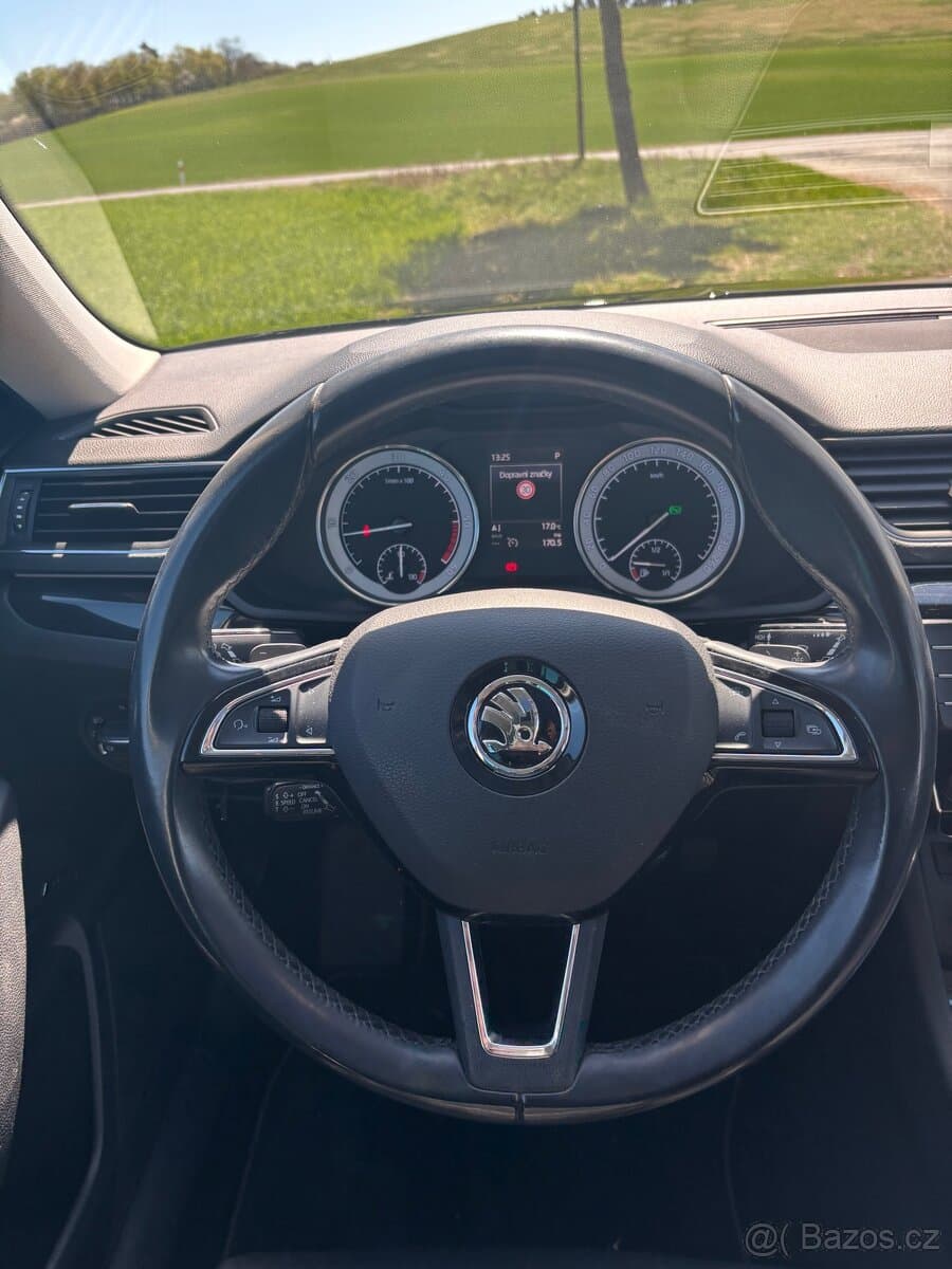 2016 Škoda SUPERB - 4