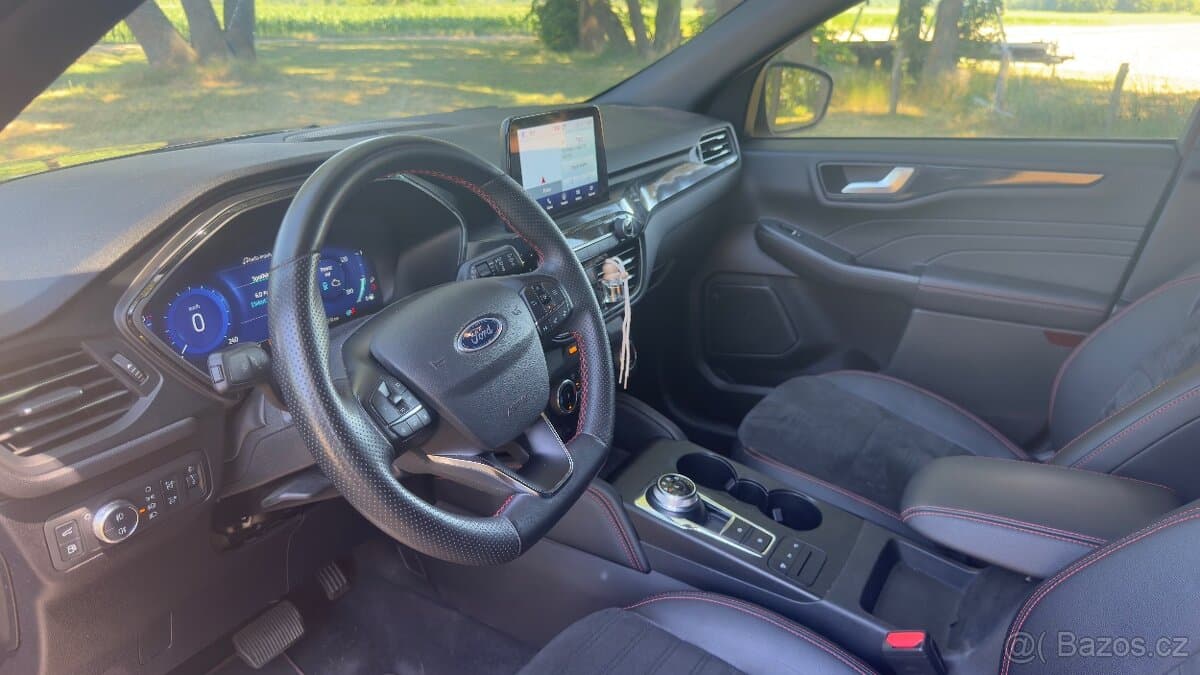 2022 Ford KUGA - 4