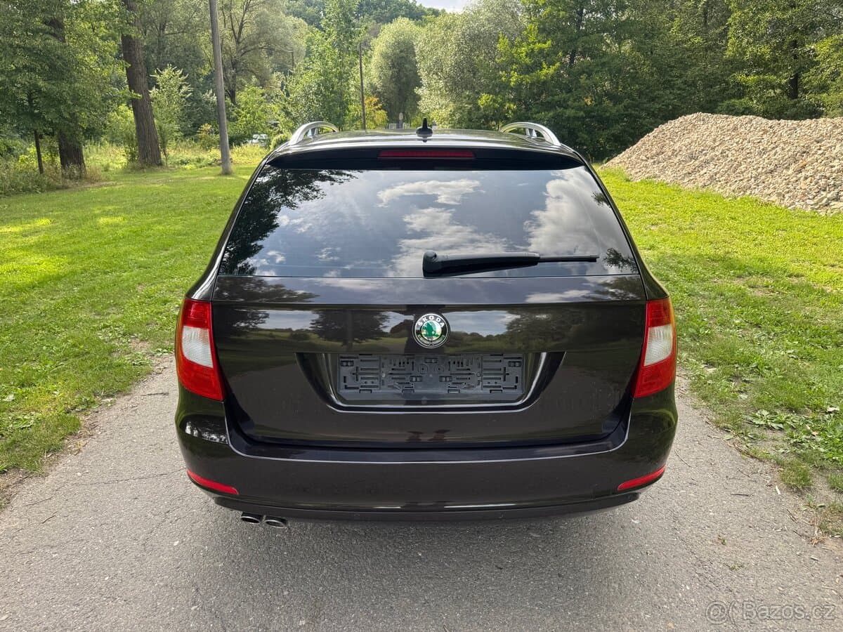 2012 Škoda SUPERB - 4