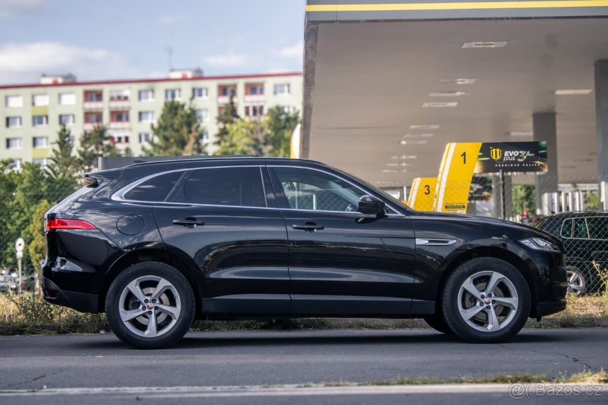 2019 Jaguar F-PACE - 4