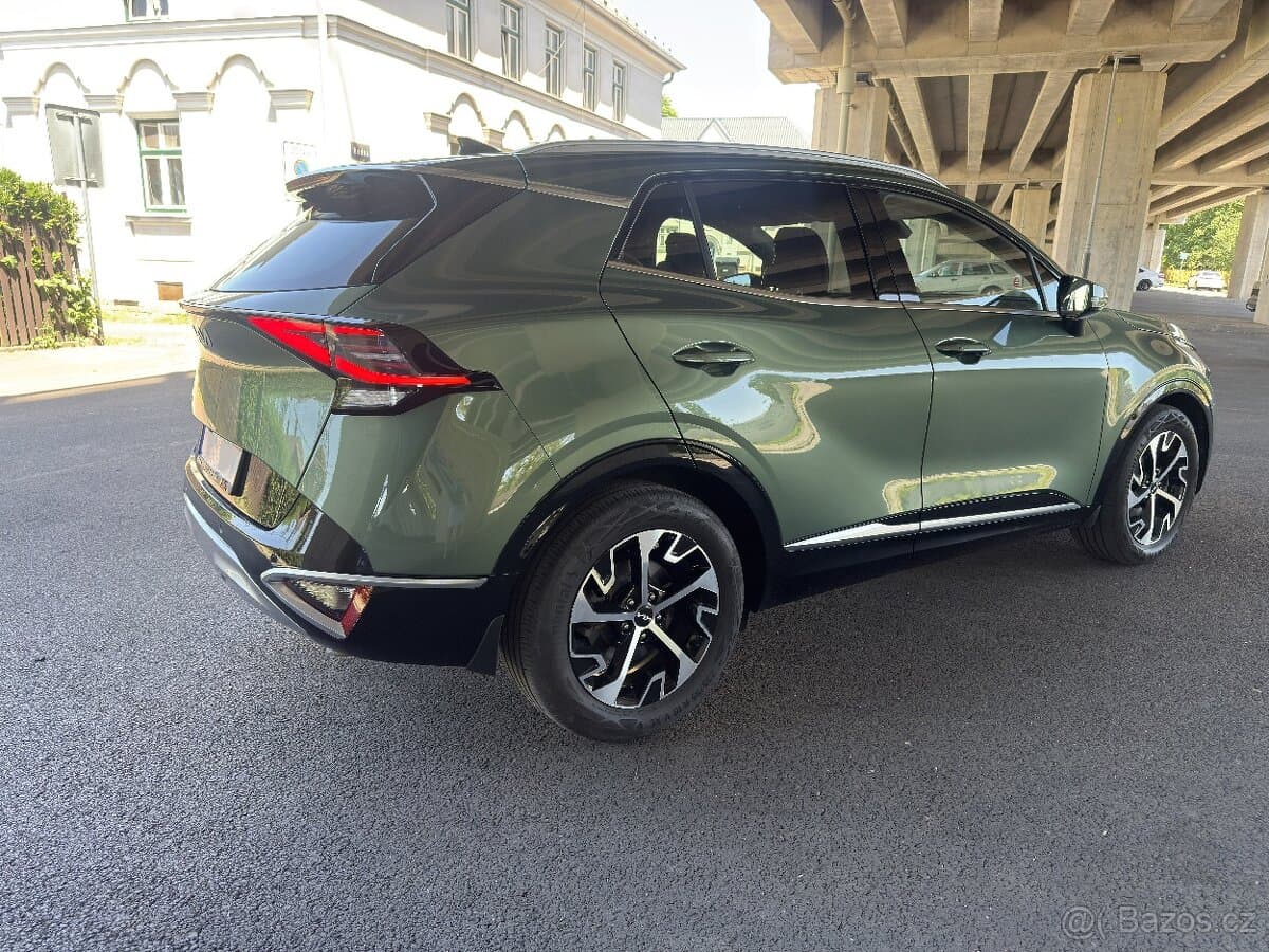 2022 Kia SPORTAGE - 4