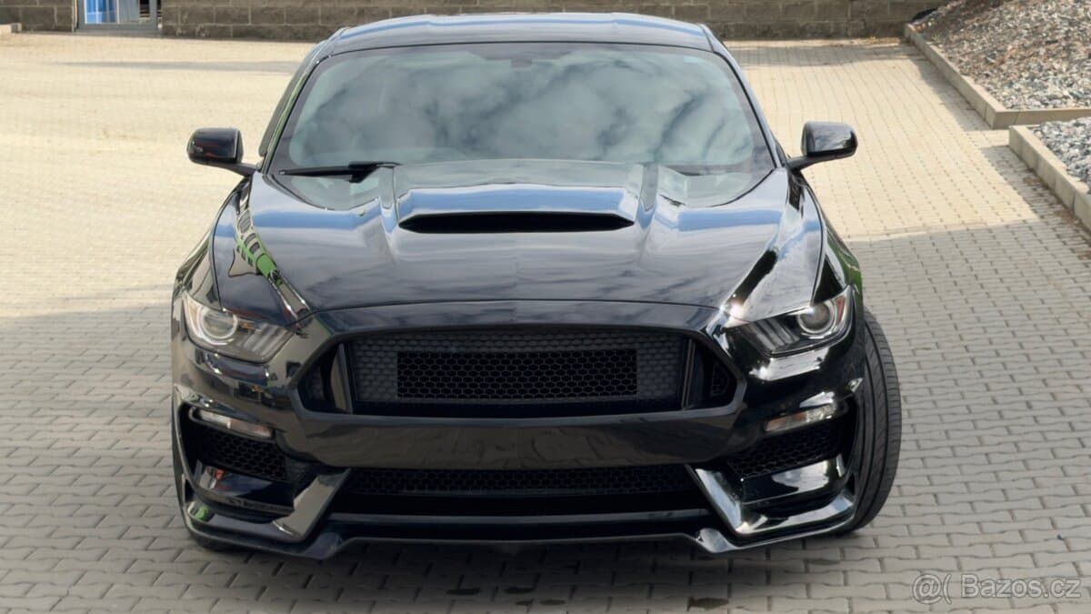 2017 Ford MUSTANG - 4