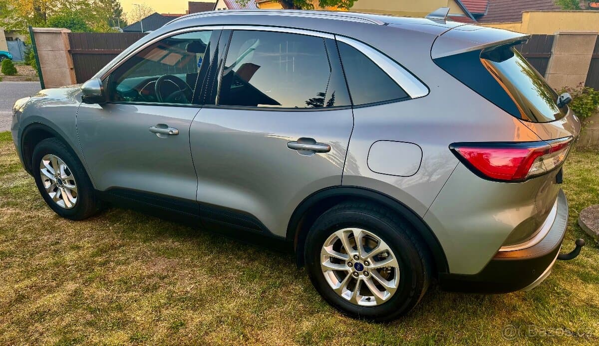 2023 Ford KUGA - 4