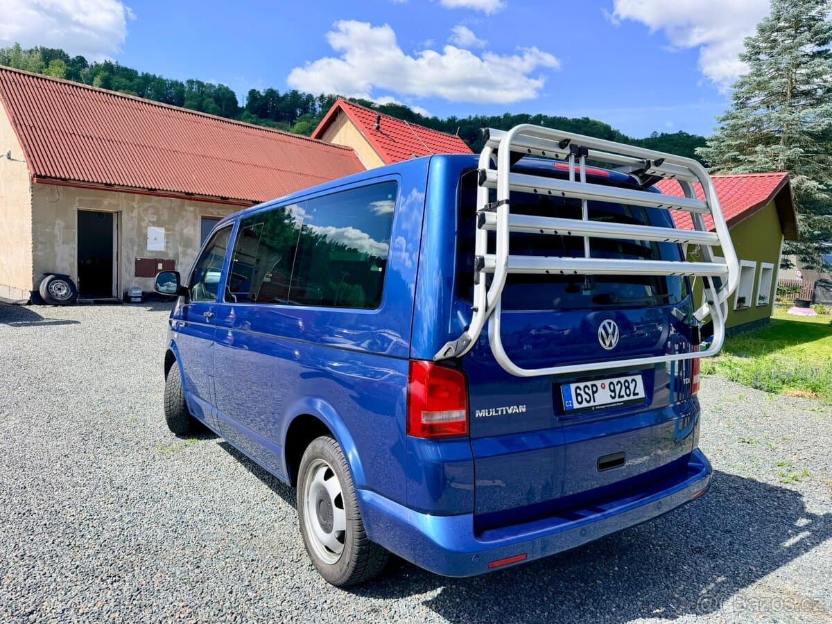 Volkswagen MULTIVAN - 4
