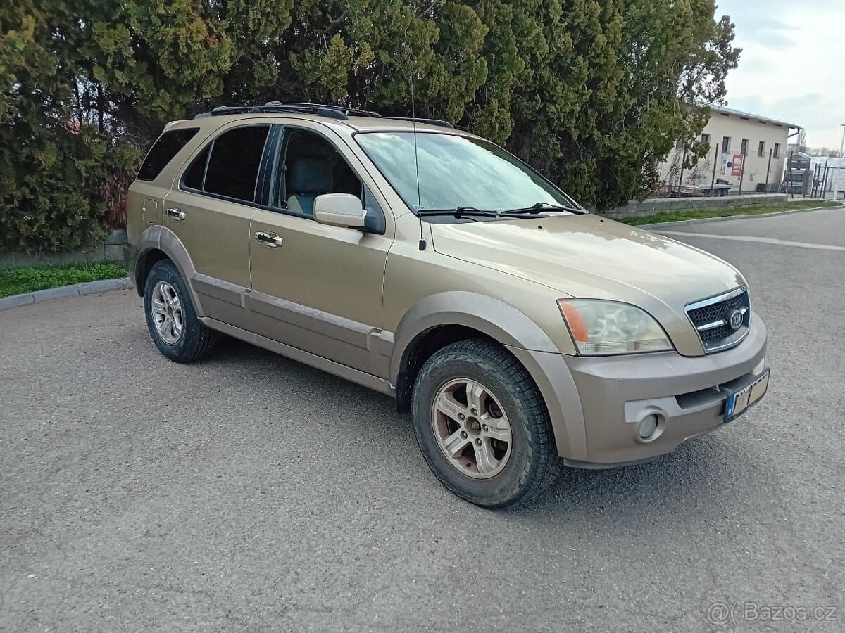 2005 Kia SORENTO - 4