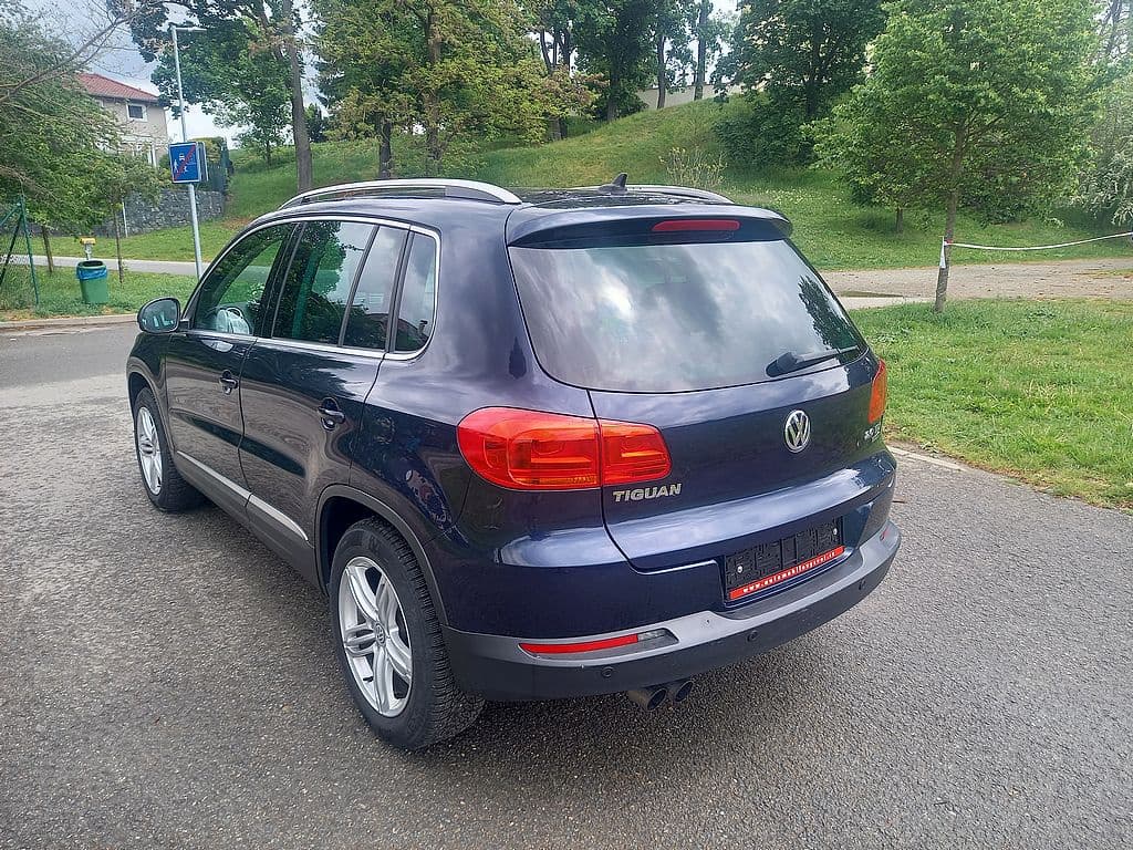 2015 Volkswagen TIGUAN - 4