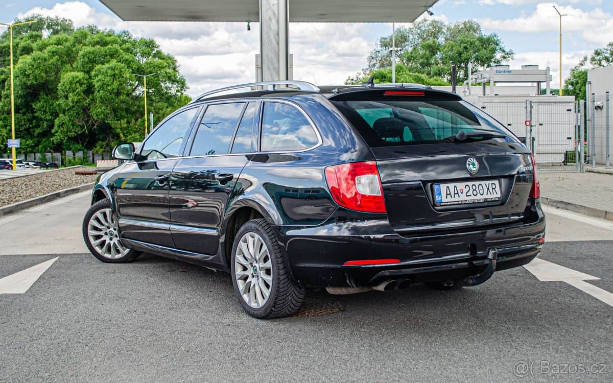2013 Škoda SUPERB - 4