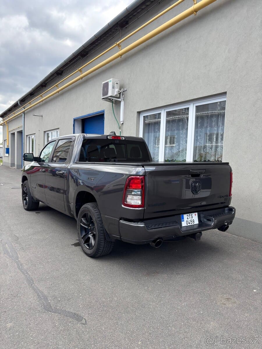 2021 RAM 1500 - 4