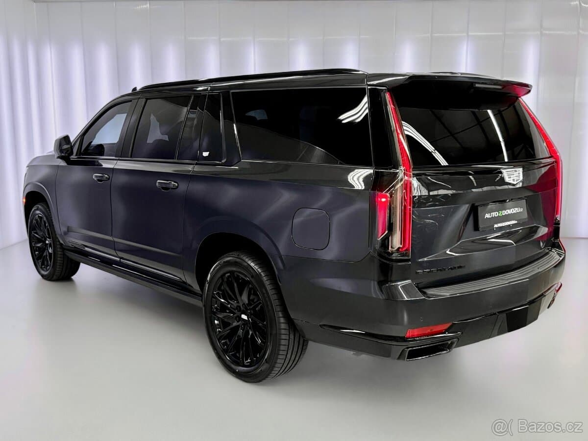 2022 Cadillac ESCALADE - 4