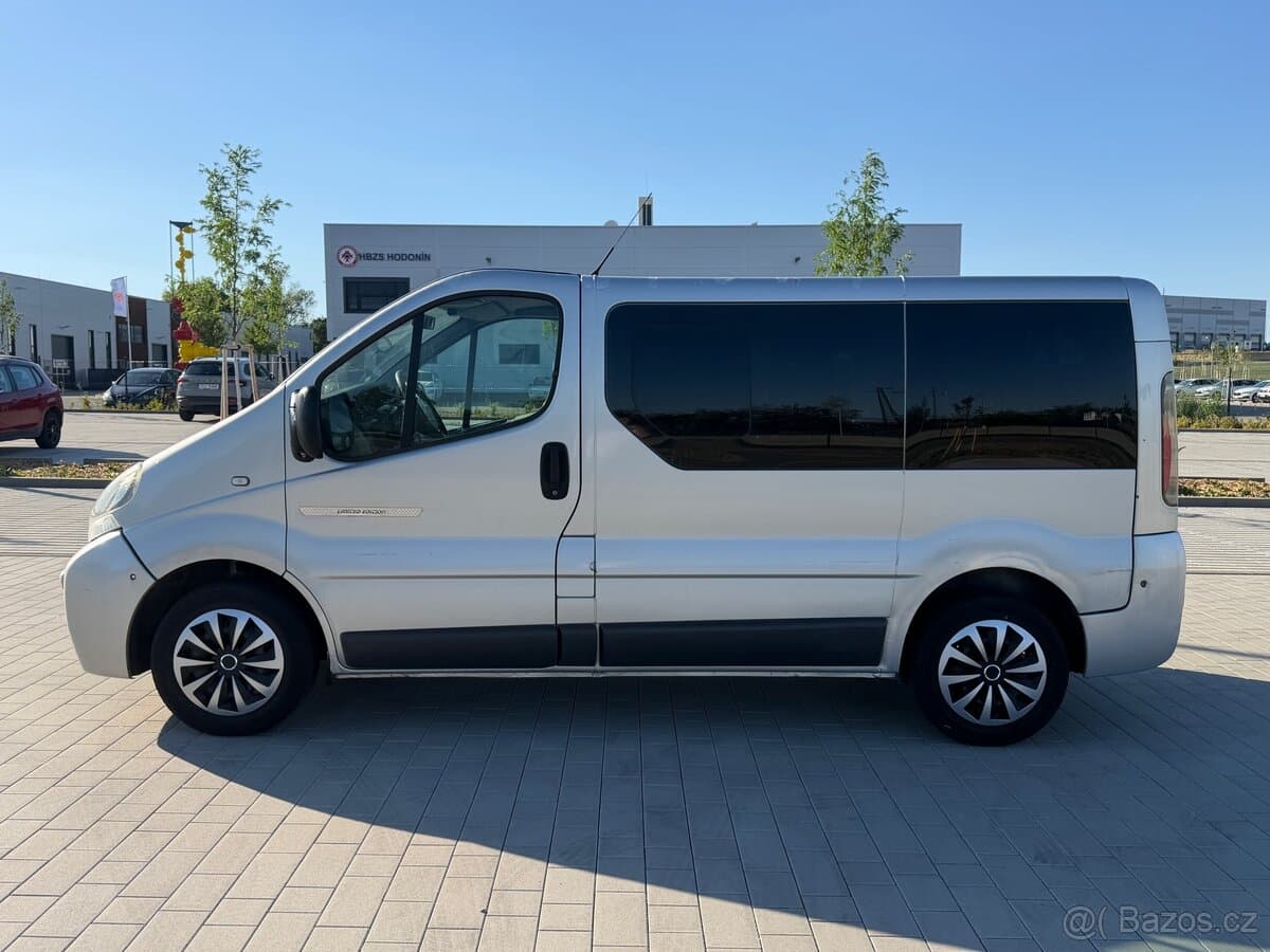 2005 Renault TRAFIC - 4