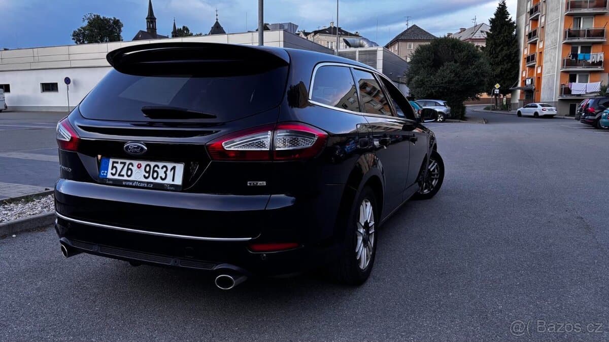2011 Ford MONDEO - 4