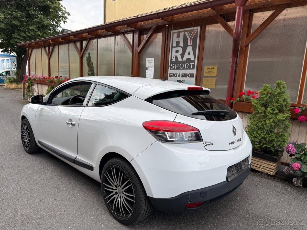2011 Renault MEGANE - 4