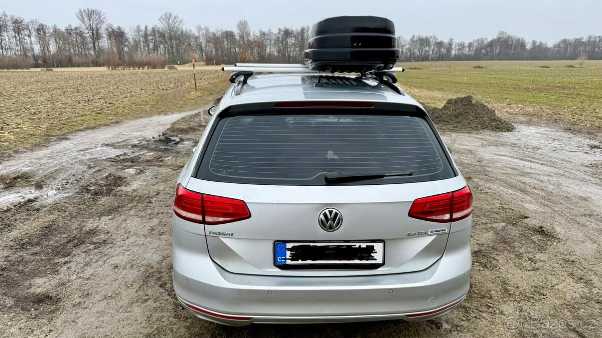 2015 Volkswagen PASSAT - 4