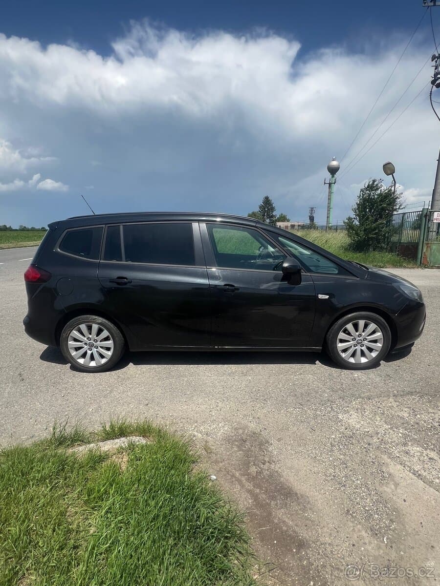 2012 Opel ZAFIRA - 4