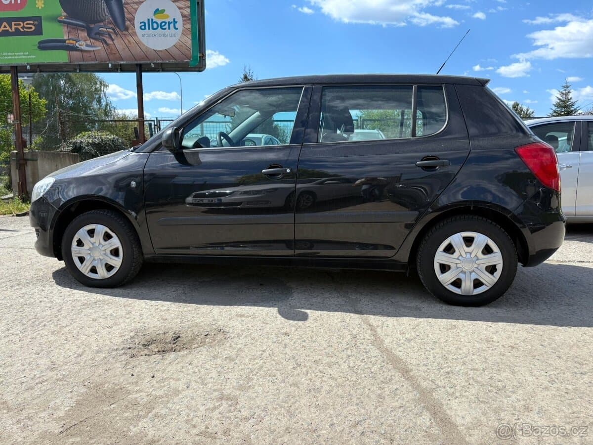 2011 Škoda FABIA - 4