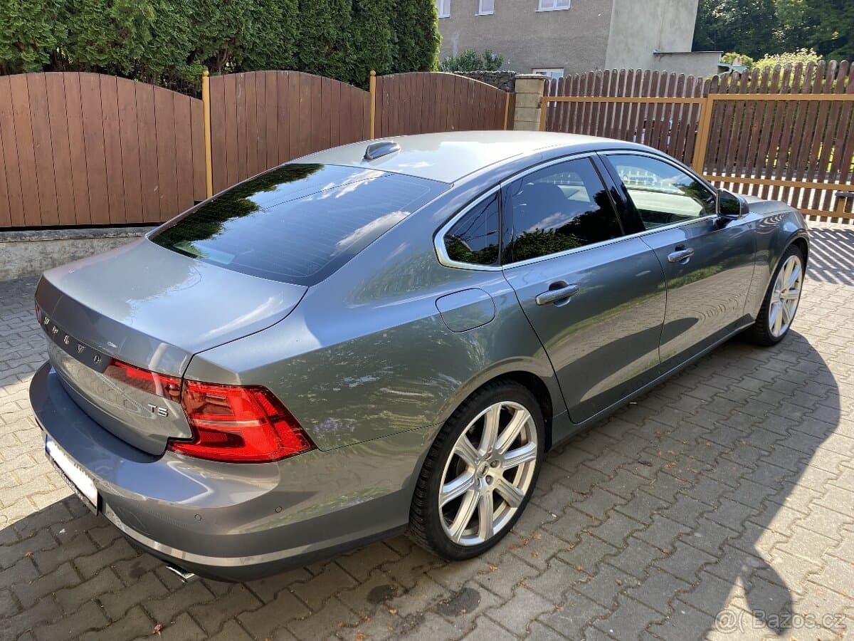 2017 Volvo S90 - 4