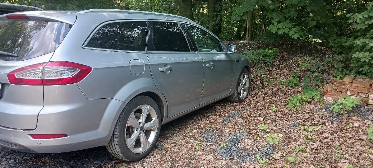 2013 Ford MONDEO - 4
