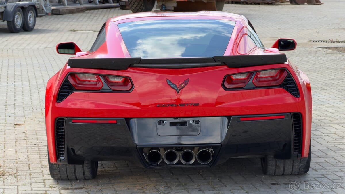2017 Chevrolet CORVETTE - 4