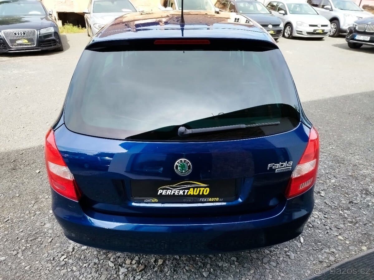 2010 Škoda FABIA - 4