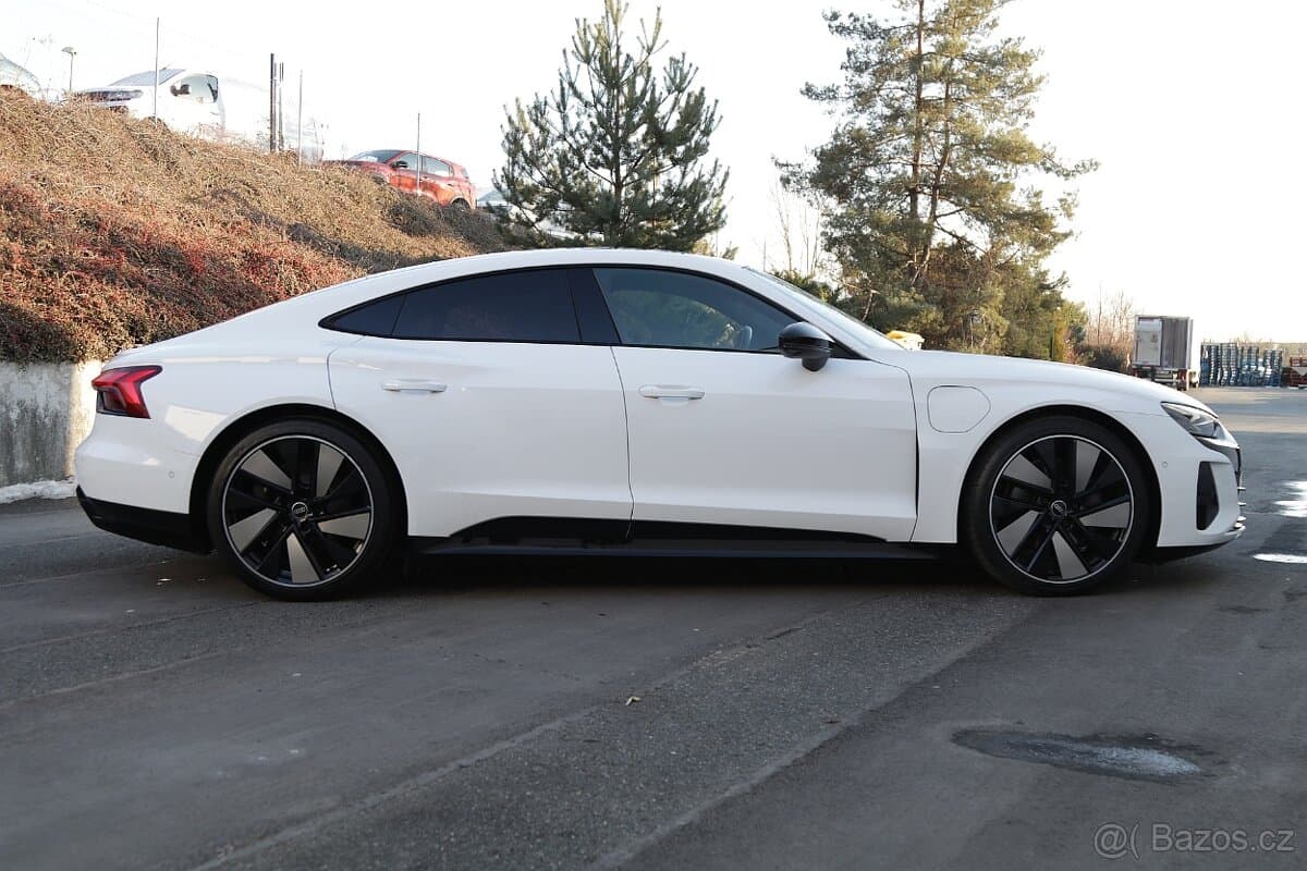 2022 Audi E-TRON - 4