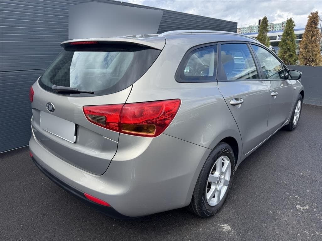 2013 Kia PROCEED - 4