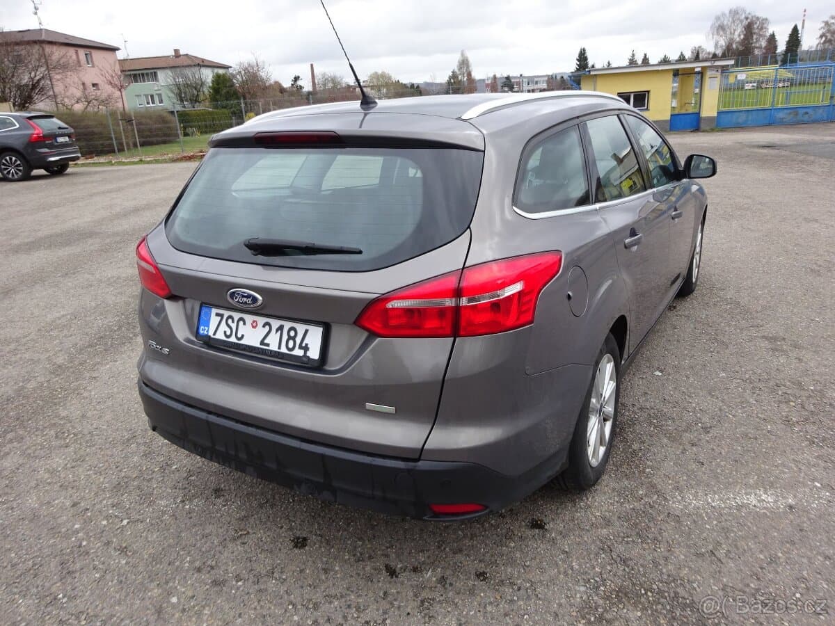 2015 Ford FOCUS - 4