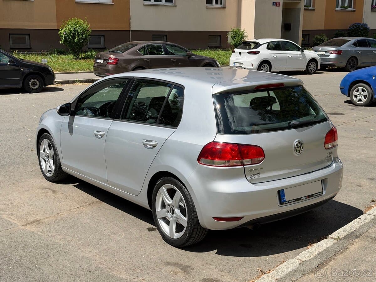 2011 Volkswagen GOLF - 4