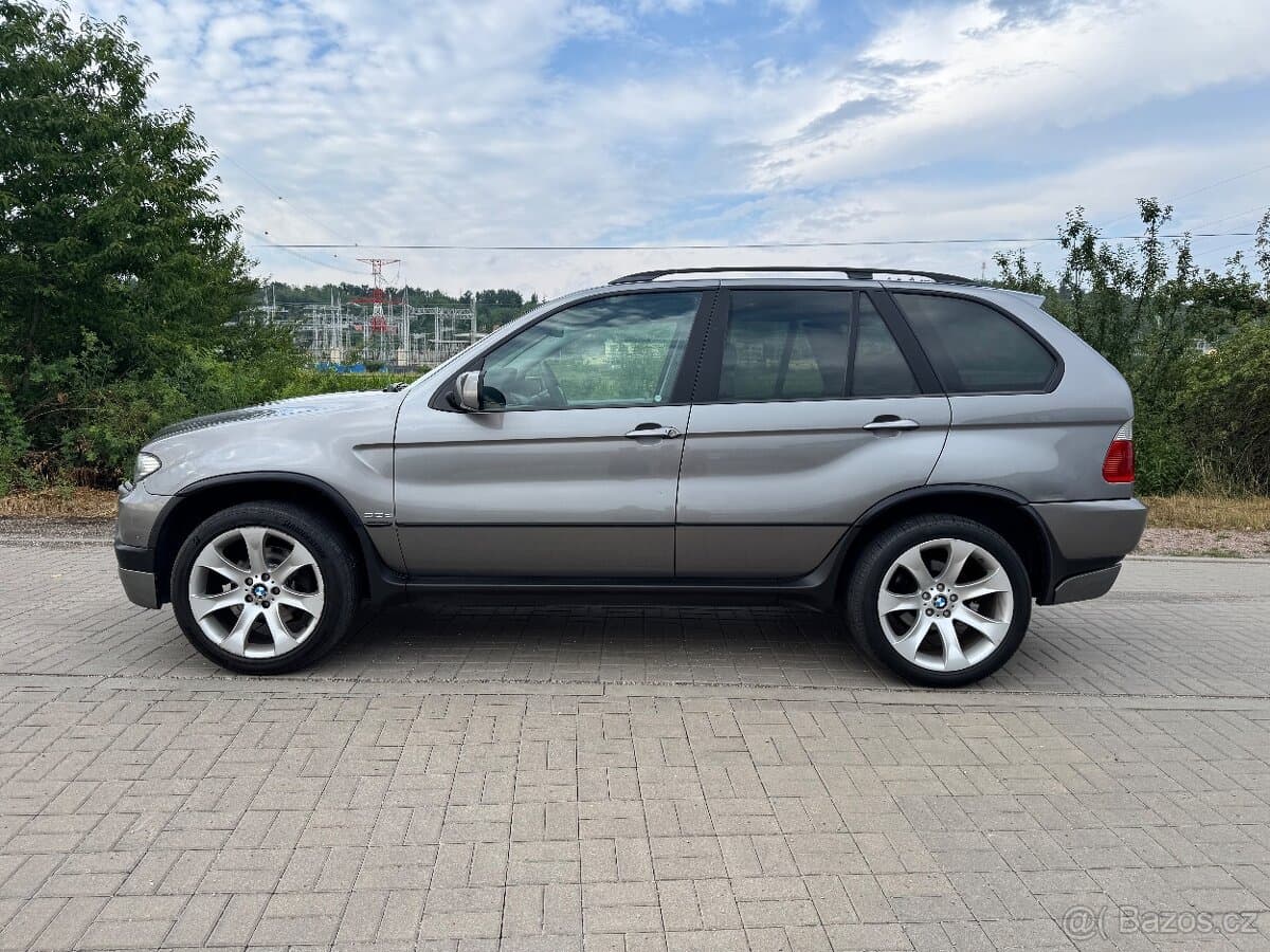 2004 BMW X5 - 4