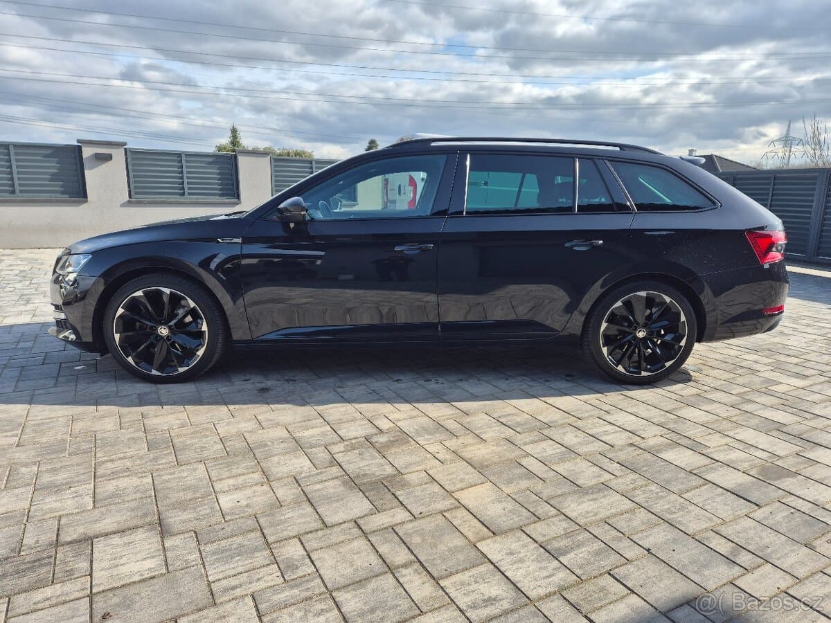 2021 Škoda SUPERB - 4