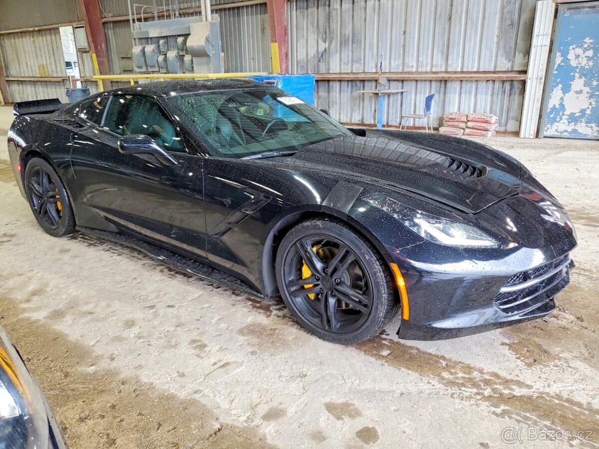 2016 Chevrolet CORVETTE - 4