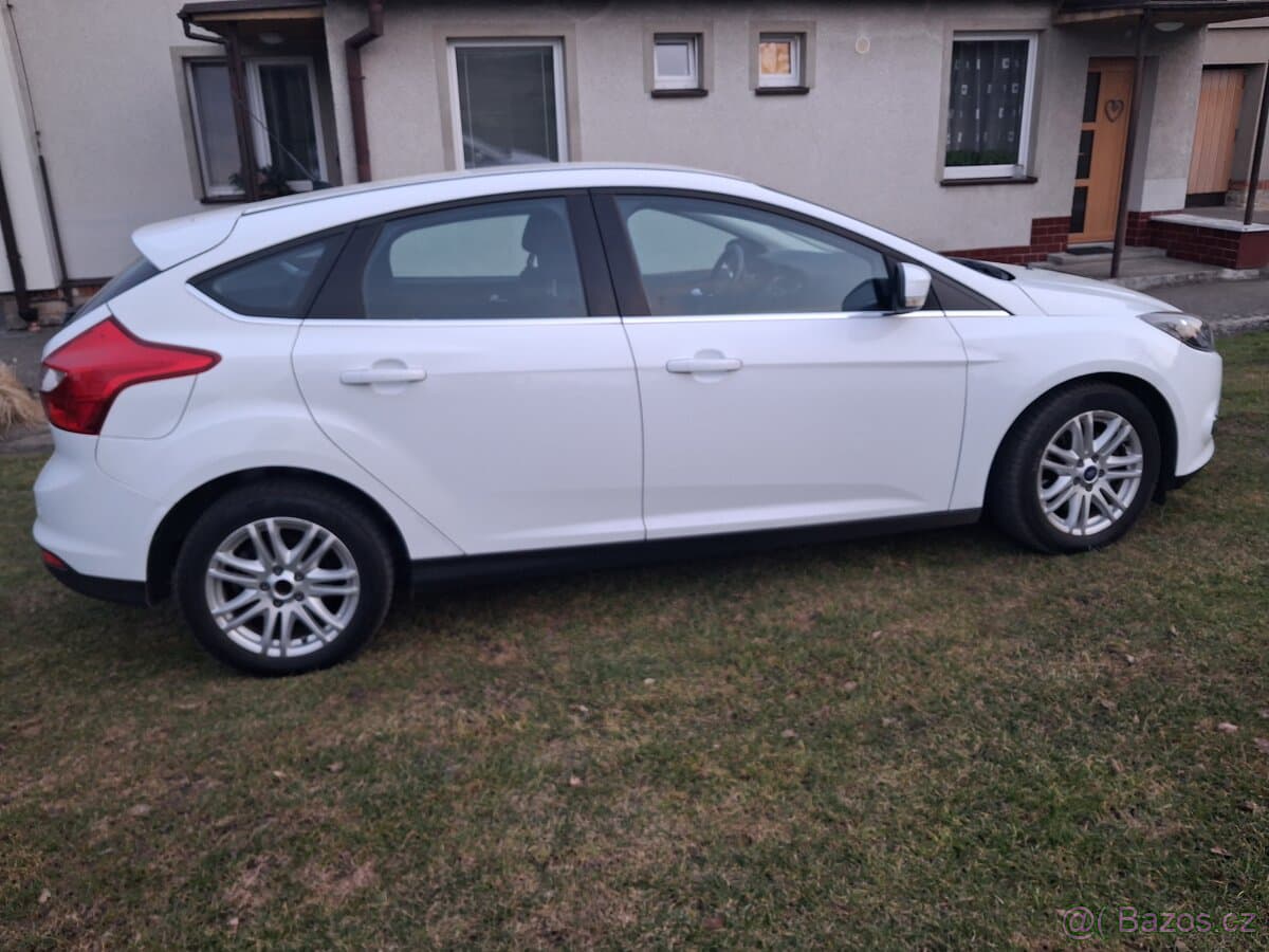 Ford FOCUS - 4