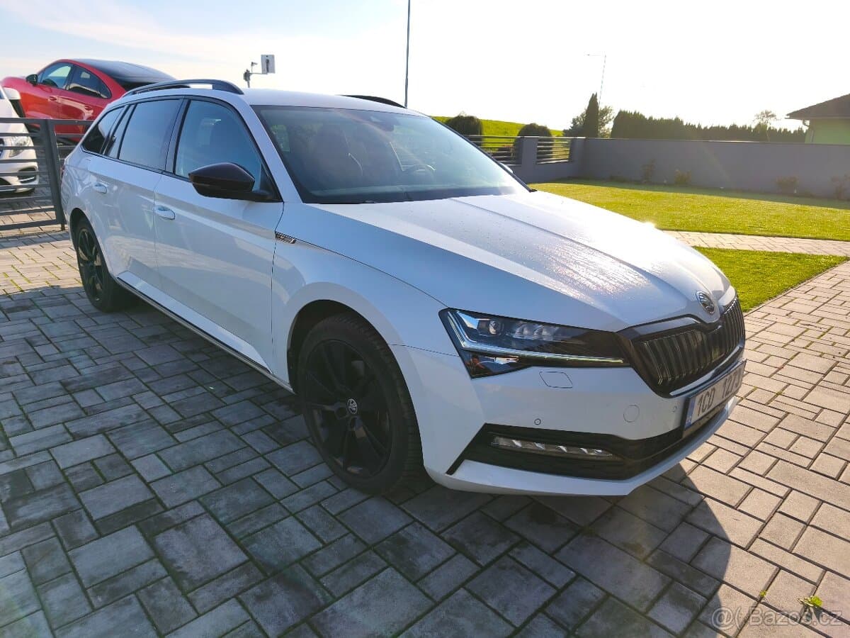 2020 Škoda SUPERB - 4