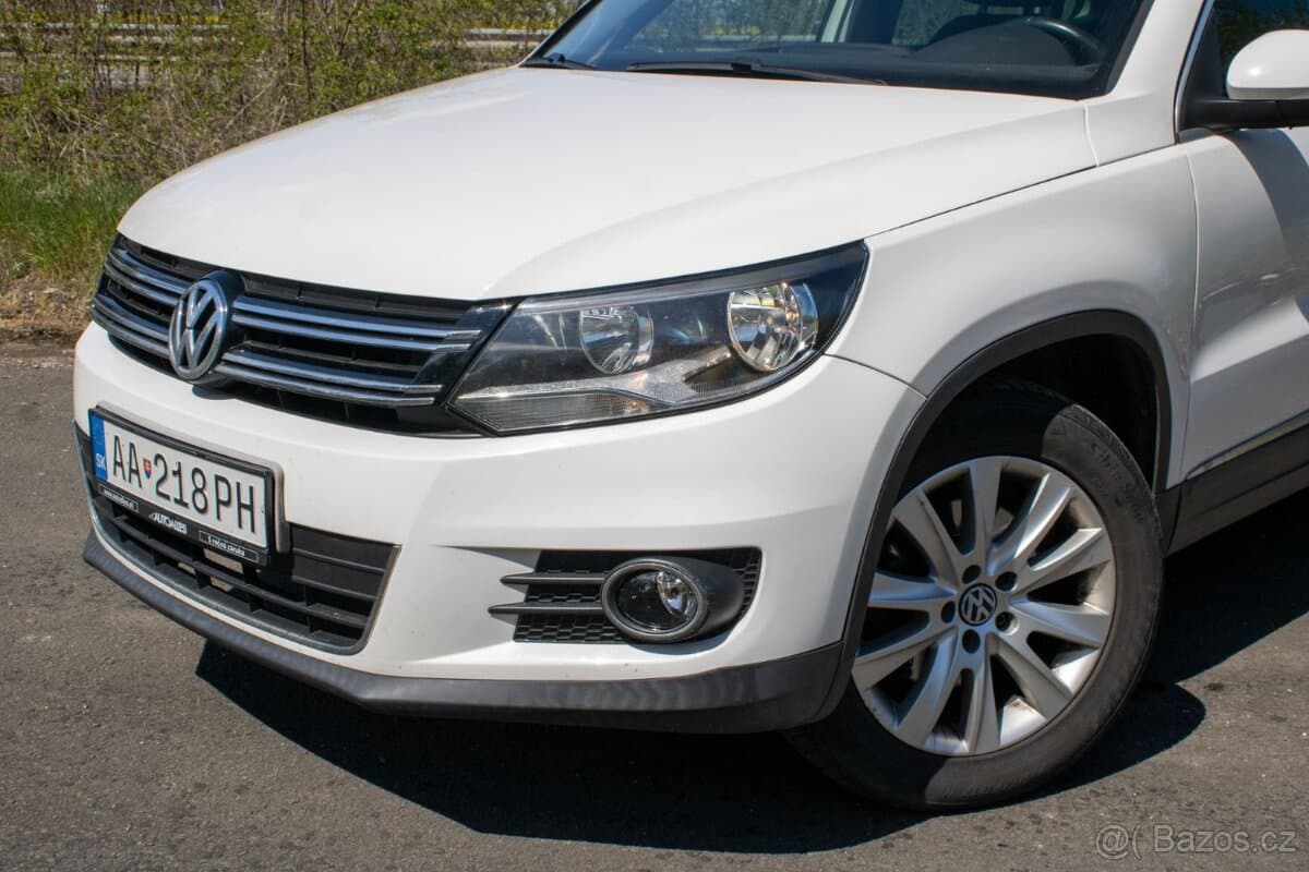 2012 Volkswagen TIGUAN - 4