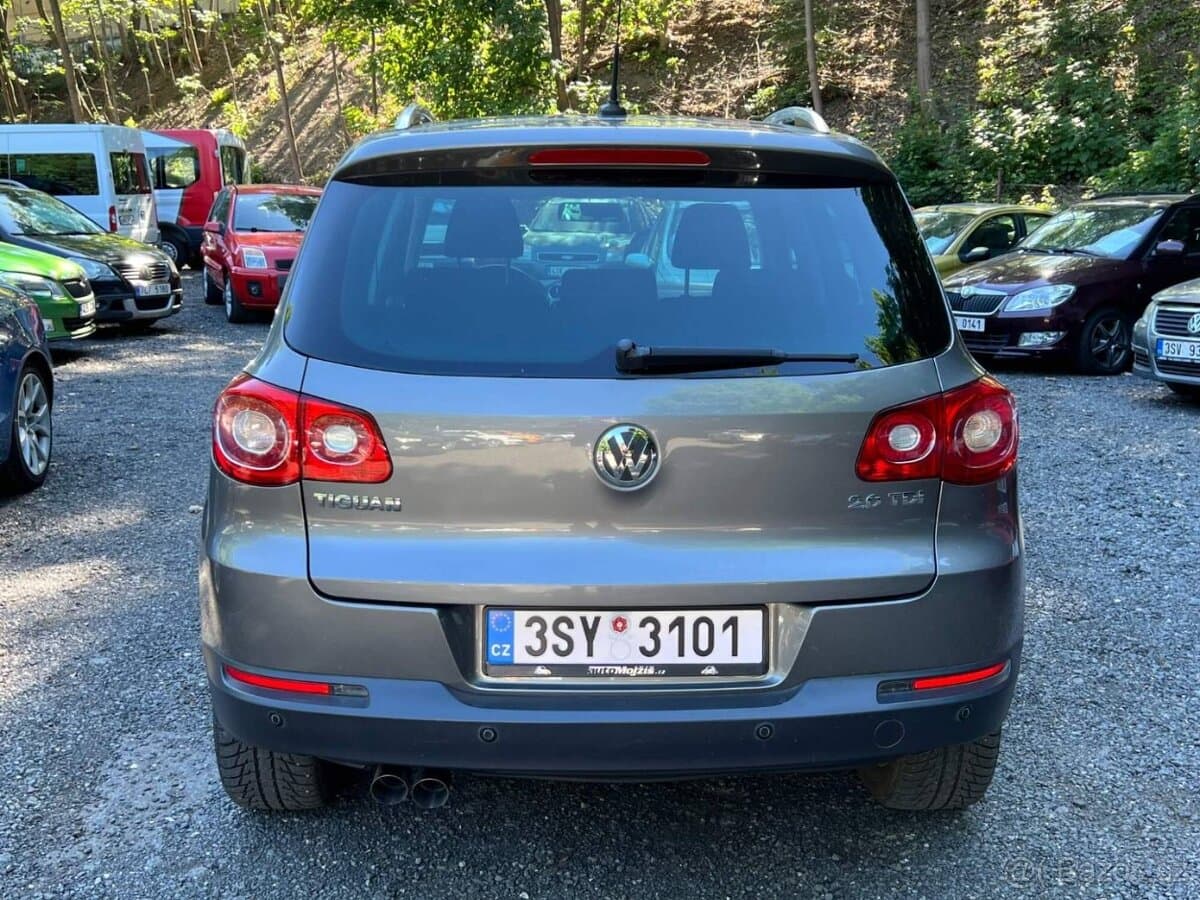 2009 Volkswagen TIGUAN - 4