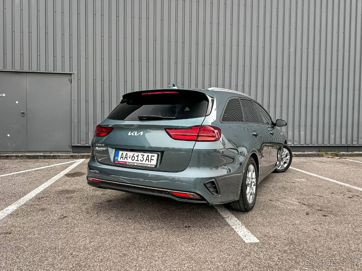 2023 Kia CEE'D - 4