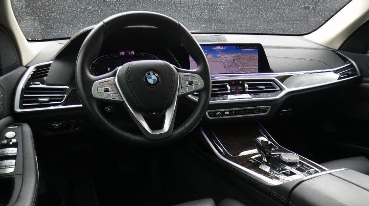 2021 BMW X7 - 4