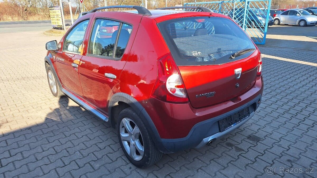 2010 Dacia SANDERO - 4