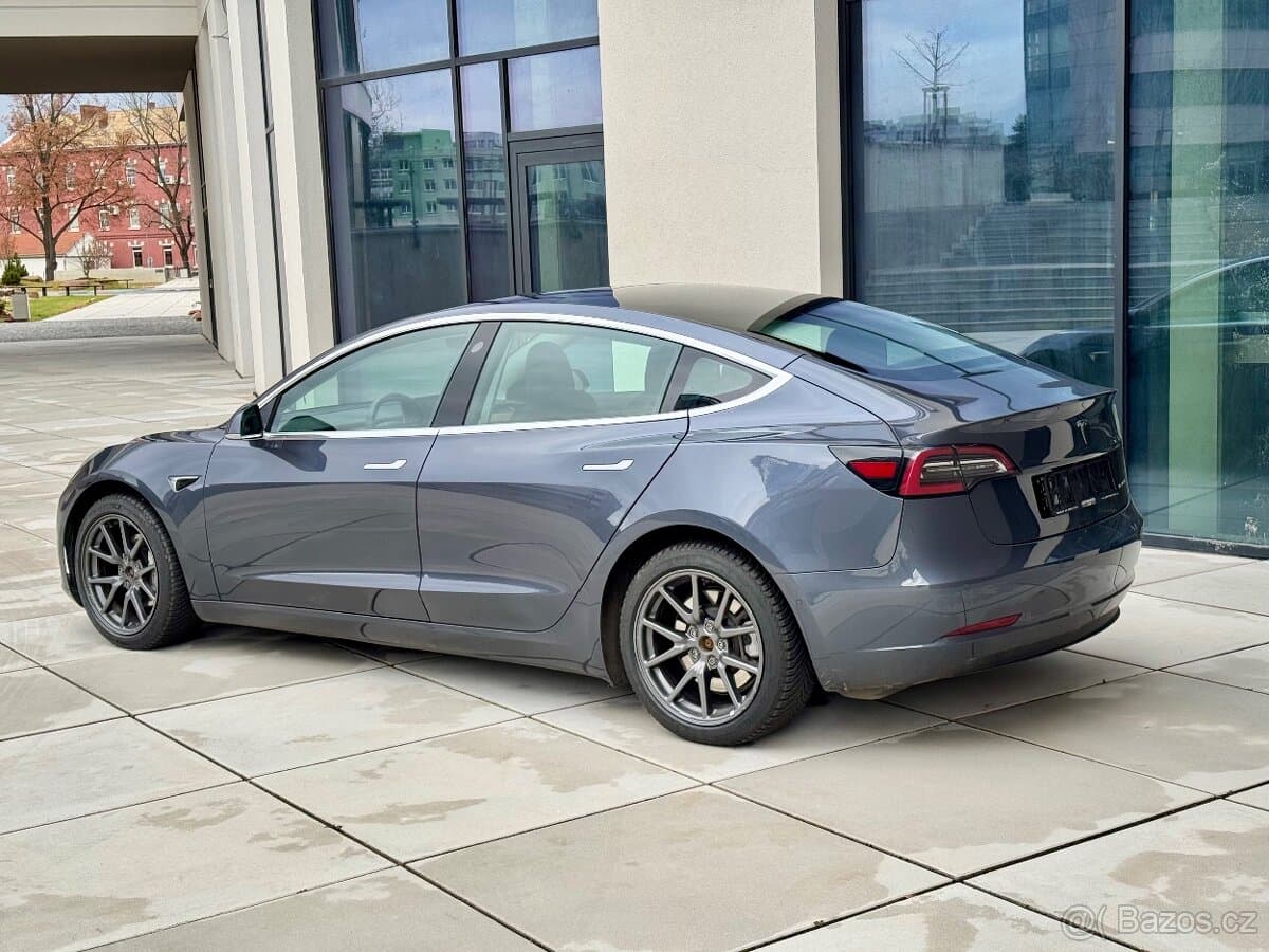 2020 Tesla MODEL 3 - 4