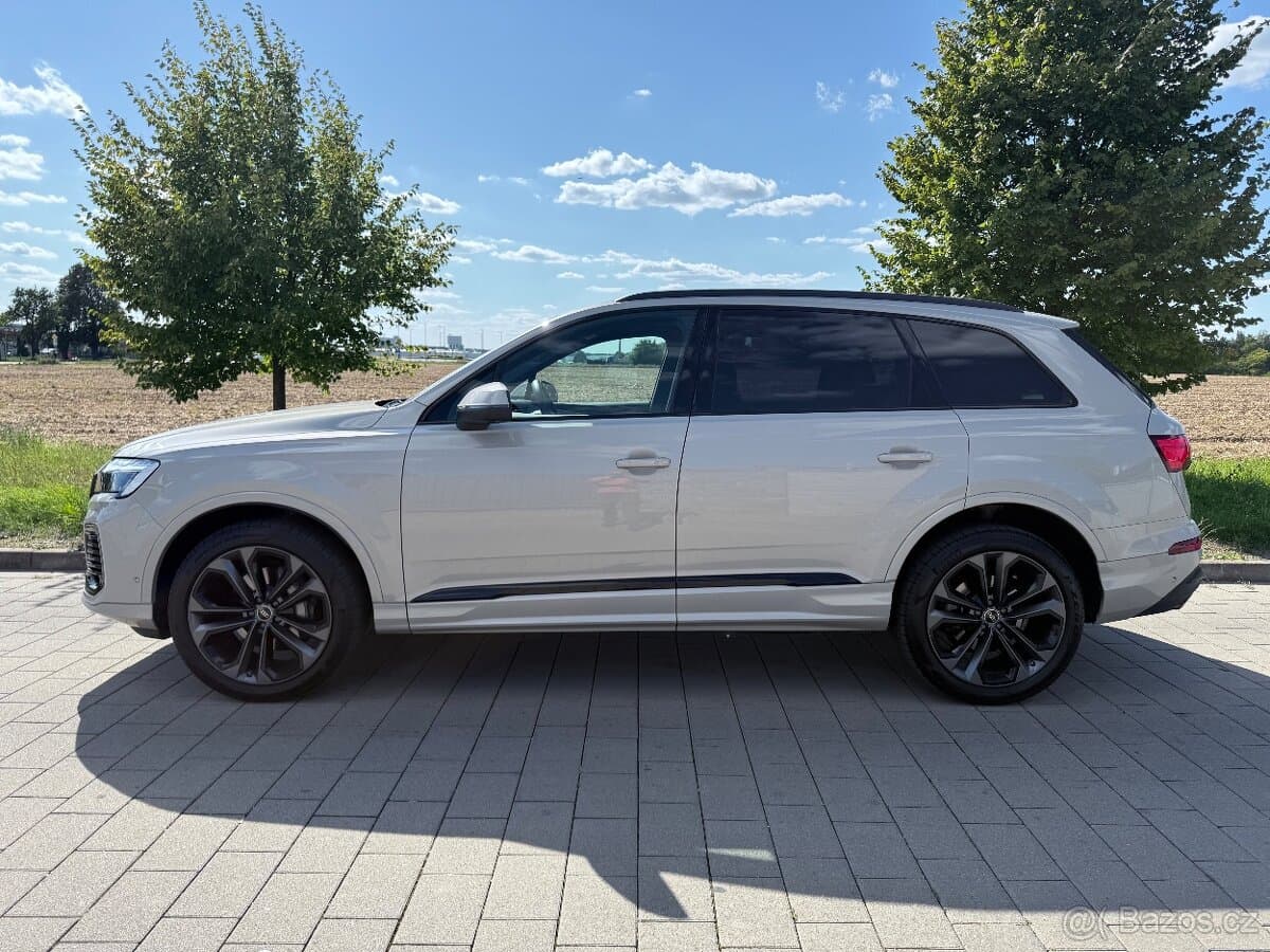 2025 Audi Q7 - 4